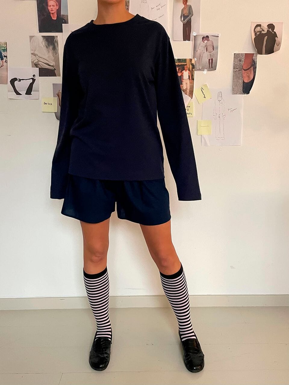 Lea is 173 cm tall and wears size M.