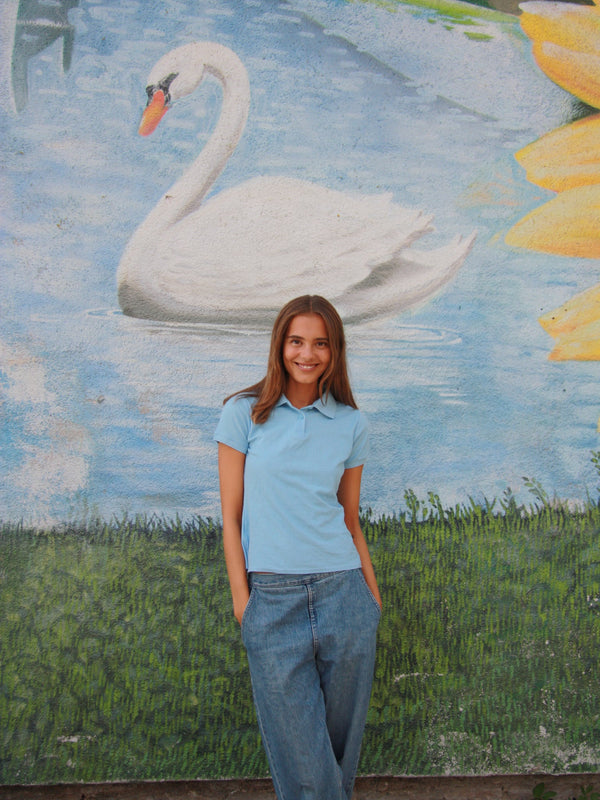 Sarah is 178 cm tall and wearing size S. | light blue