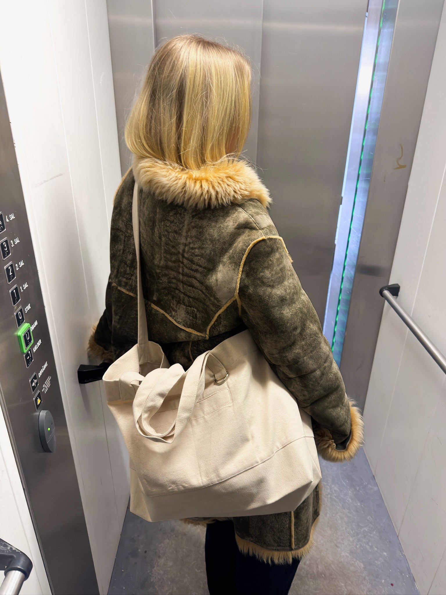 | beige