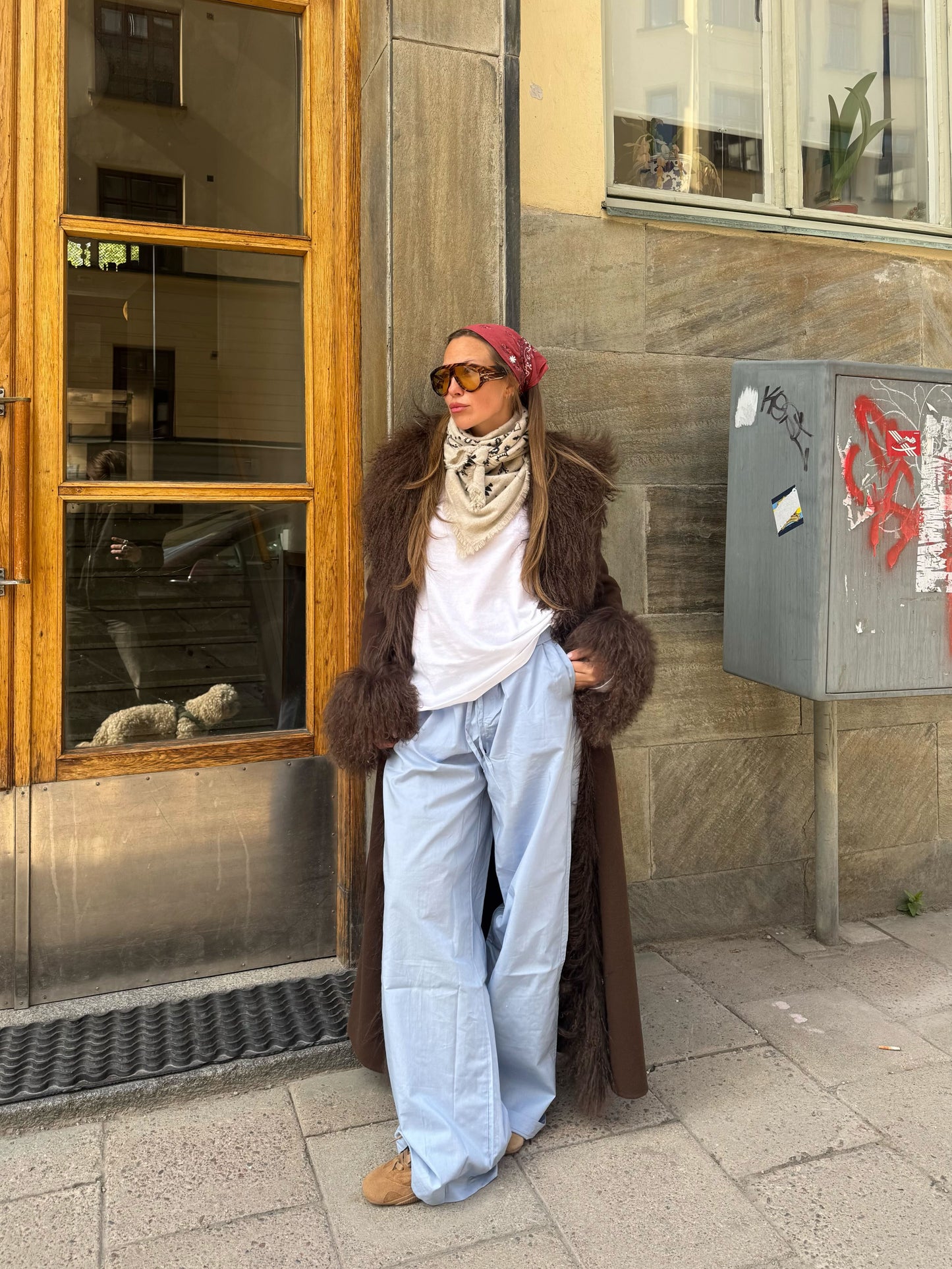 Emelie is 162 cm tall and wears size S. | light blue