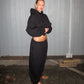 Alberte is 166 cm tall and wears size XL. | black