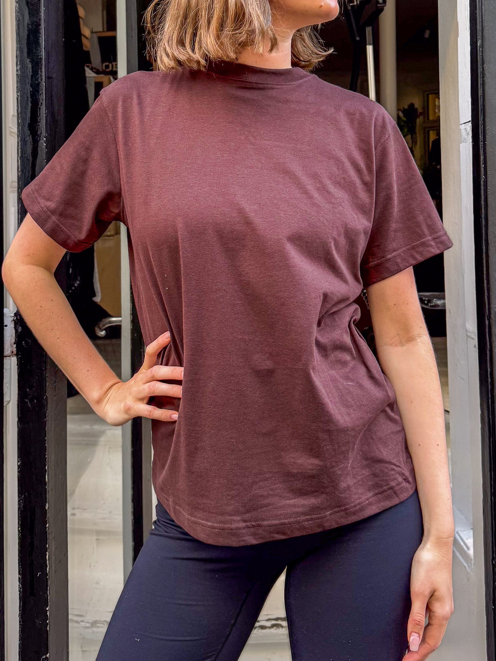 Rose is 175 cm tall and wears size M. | dark brown