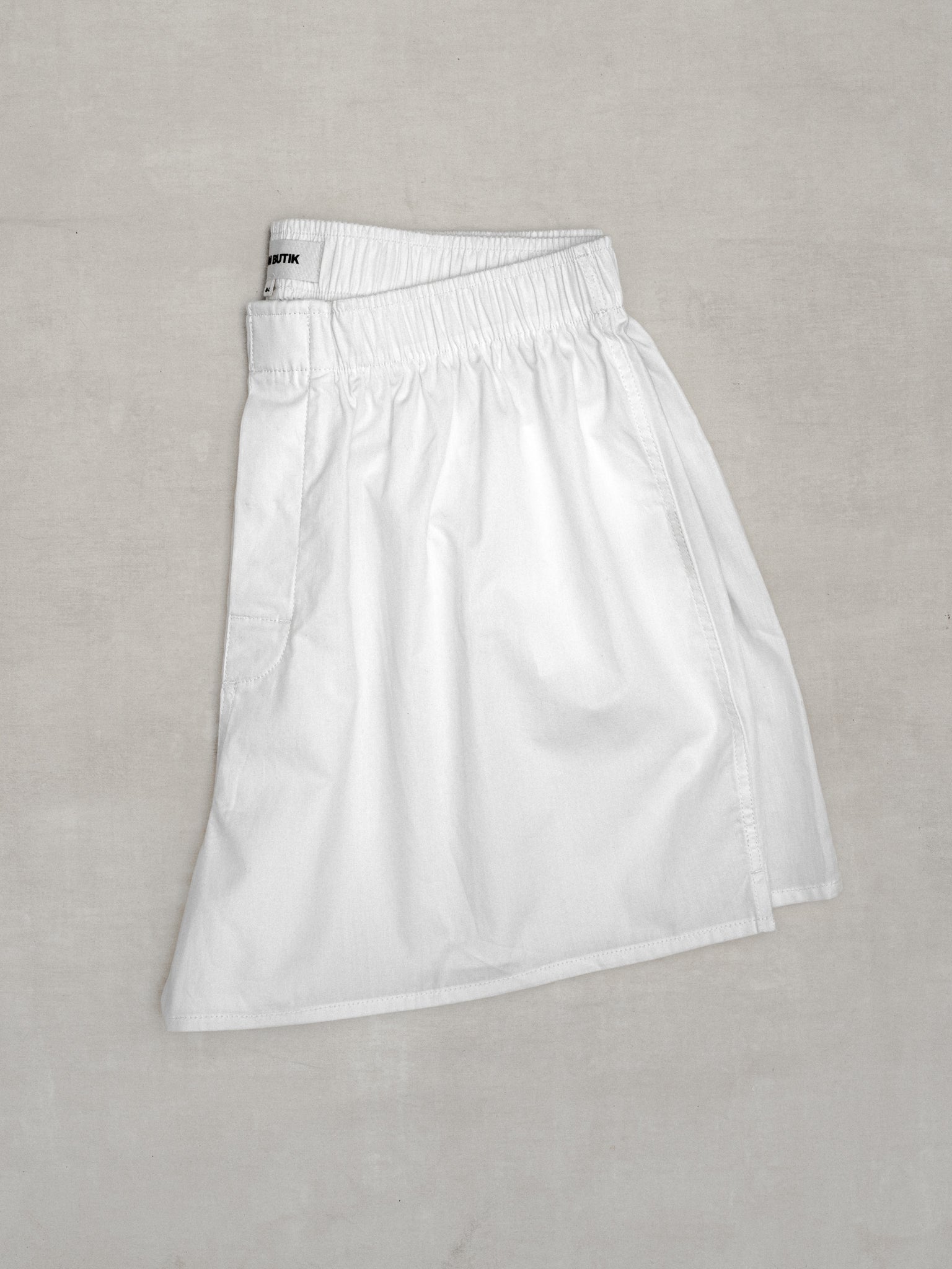  | white