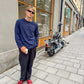 Bernhardt is 177 cm tall and wears size L. | navy