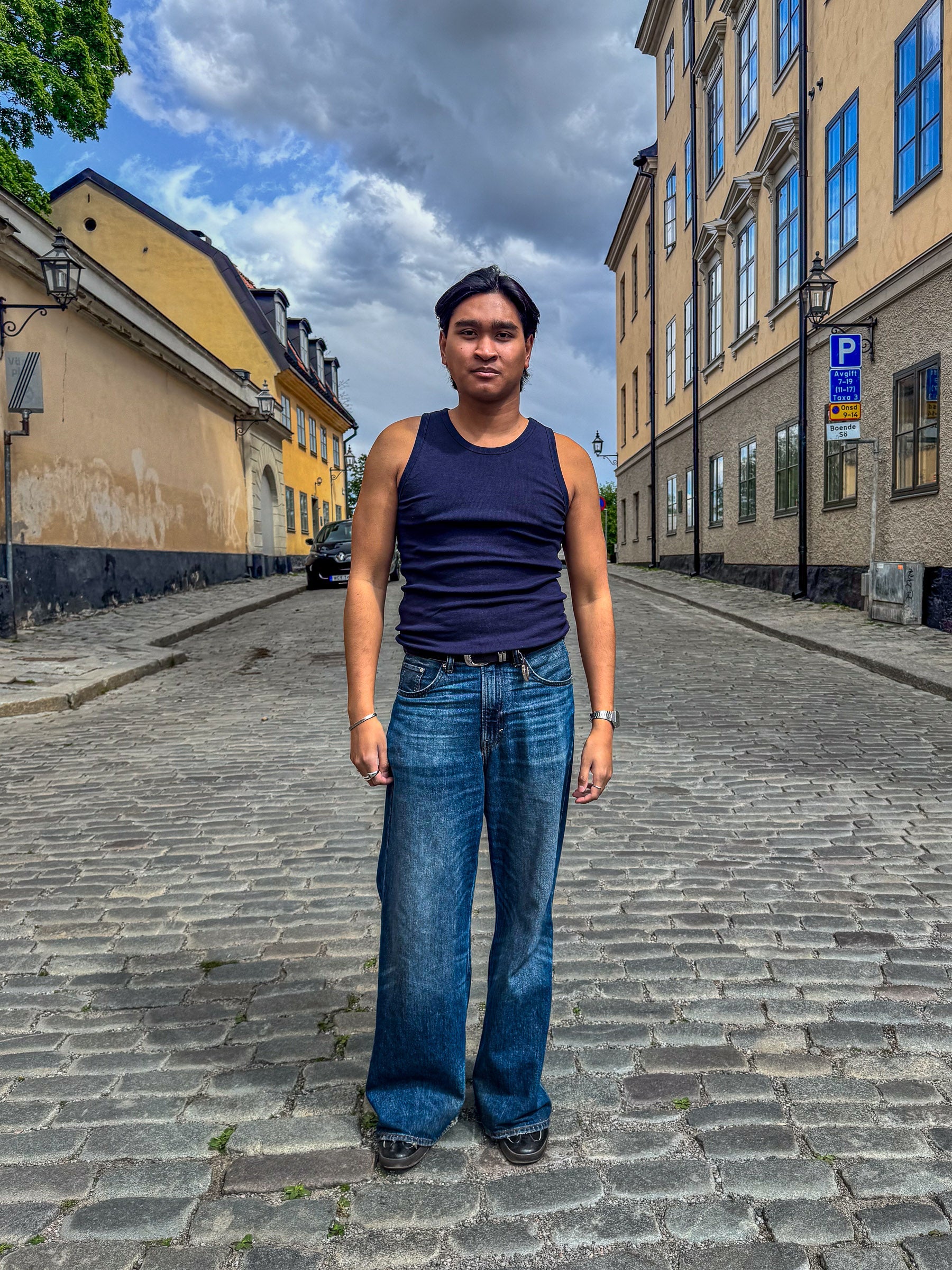 Kem is 180 cm tall and wears size L. | navy